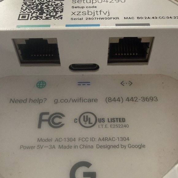 Google WiFi Hub in White - Picture 4 of 5